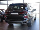 BMW X7 M60i Bowers & Wilkins, Anhängerkupplung - BMW X7 M60 in Bonn