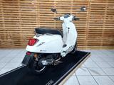Vespa Sprint 50 4T **Vorführfahrzeug** - Angebote