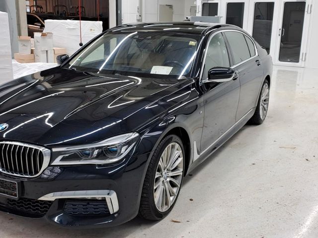 BMW 750i G11 G12 Li xDrive M-Paket