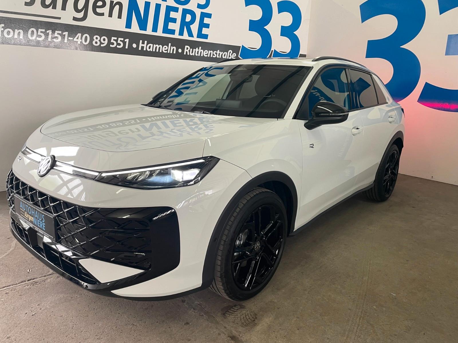 Volkswagen T-Roc 1.5 eTSI 110 kW R-Line PANO/iQ/19 Zoll/AHK
