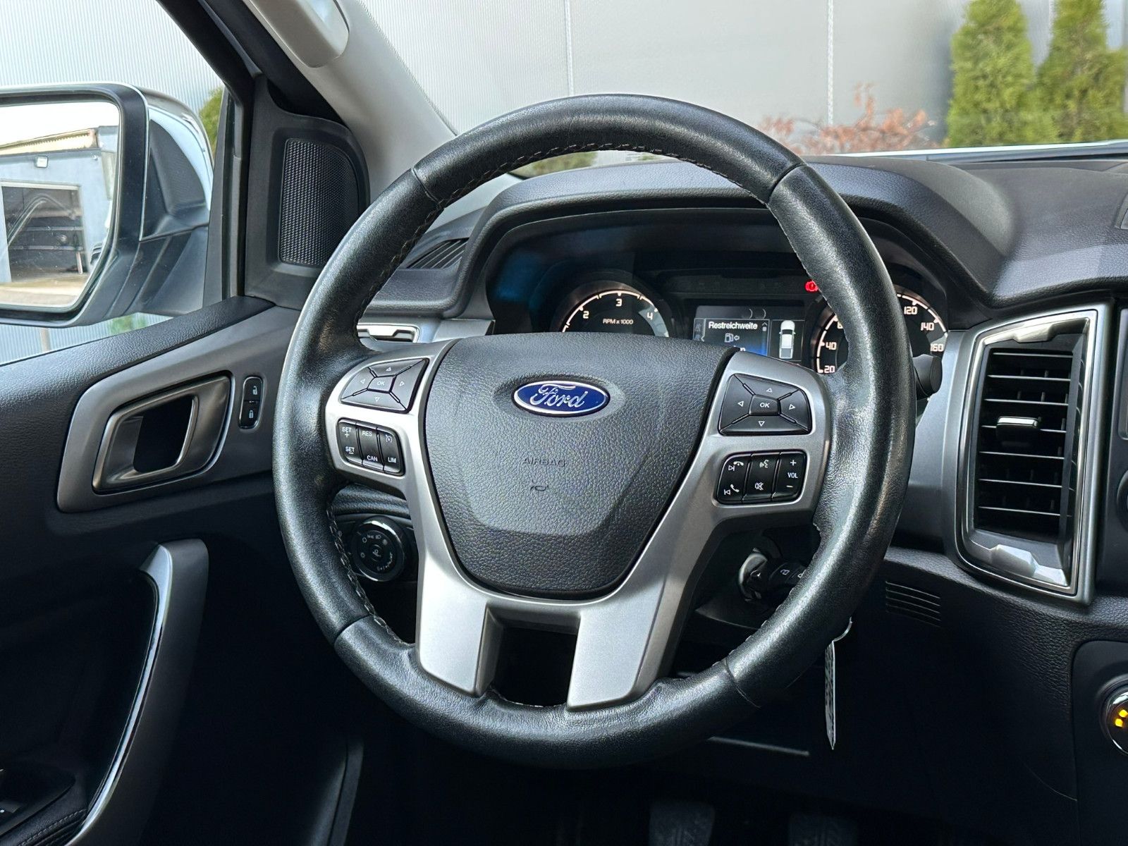 Ford Ranger XLT Extrakabine 4x4*AHK*SHz*TÜV+Insp.NEU foto 19