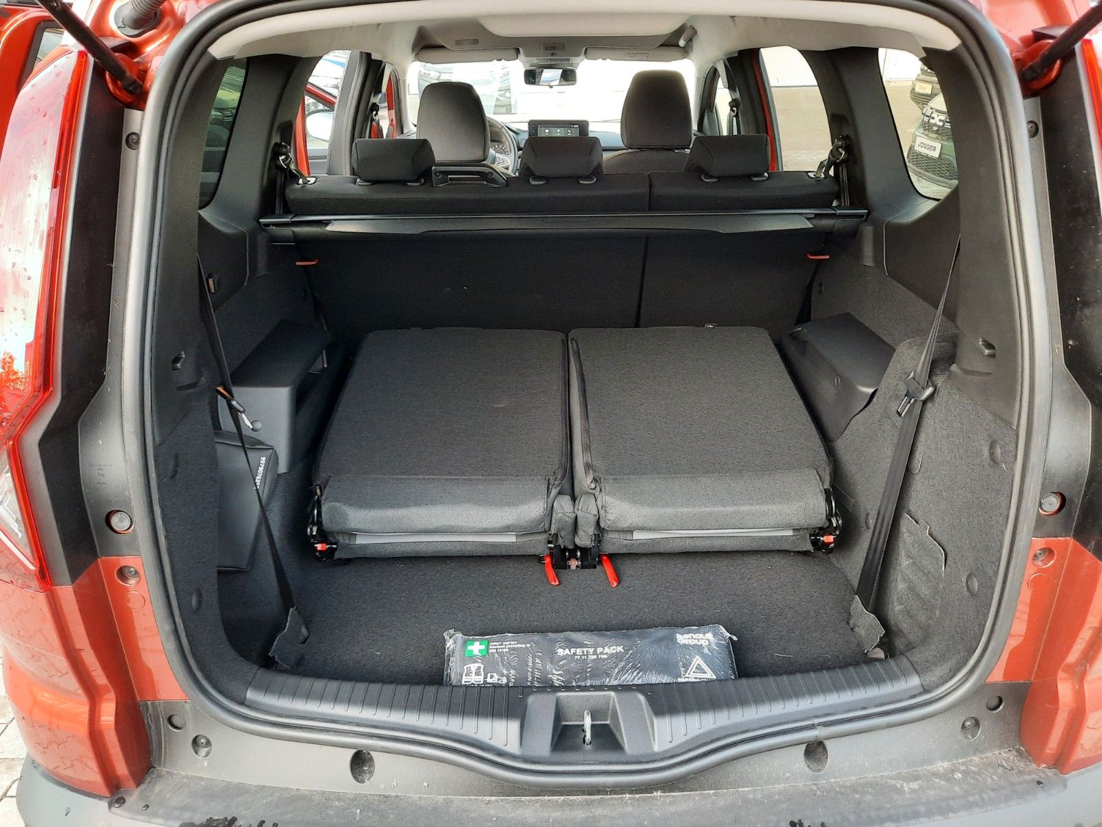 Dacia Jogger - Bild 10