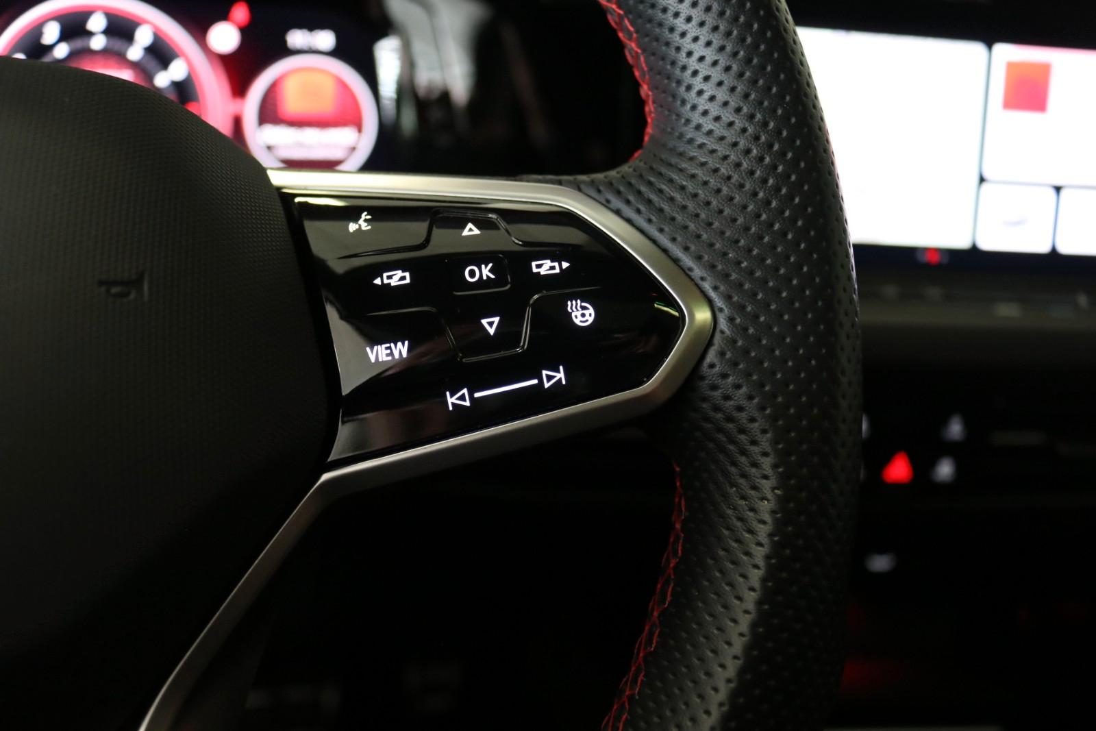 Volkswagen Golf VIII GTI Clubsport Matrix HUD Kamera Pano, миниатюра 16