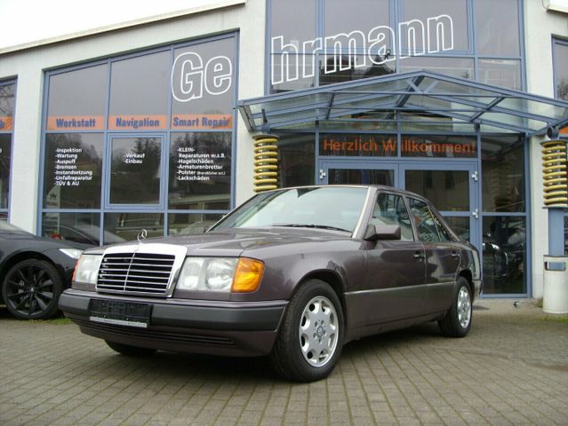 Mercedes-Benz E 200 124 super Zustand