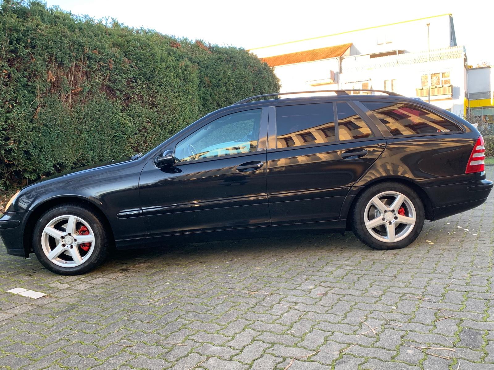 Mercedes-Benz C 220 C T* C 220 T CDI*DPF* Elegance*keine Rost