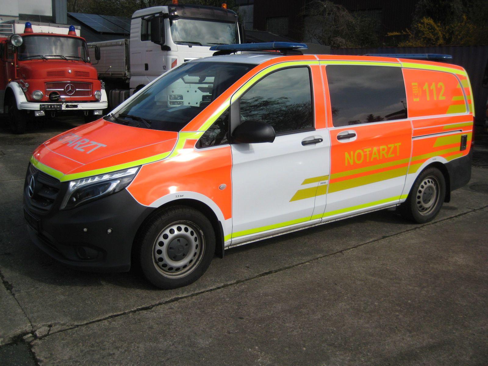 Mercedes-Benz 119 CDI Vito lang 4matic Feuerwehr NEF Notarzt