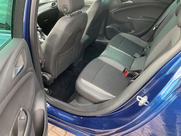 Opel Astra - 9