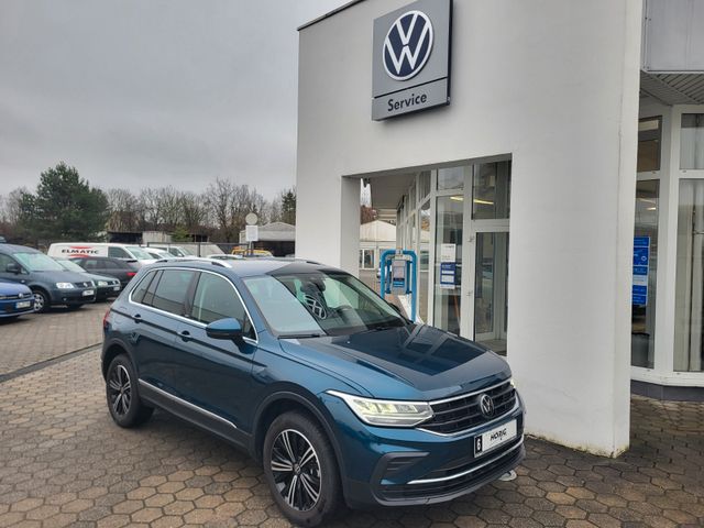 Volkswagen Tiguan Move 4Motion AHK Navi