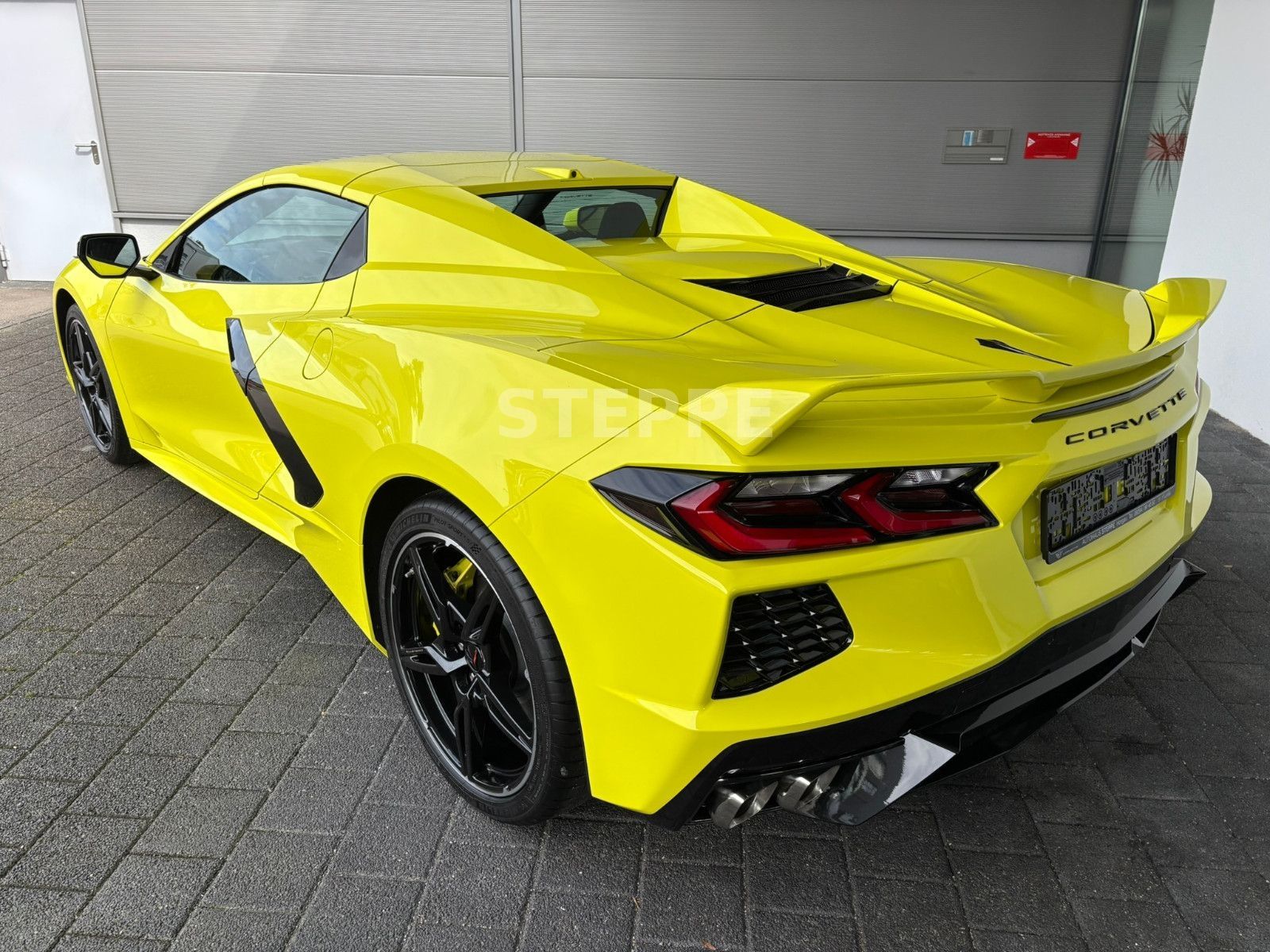 Corvette C8 Stingray Convertible 3LT Europamodell STEPPE