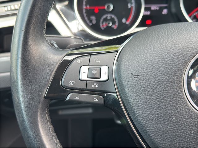 Touran 2.0 TDI Comfortline DSG