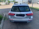 Mercedes-Benz E 200 d T-Modell Avantgarde Taxi - mit Diesel-Antrieb: Taxi, Kombi