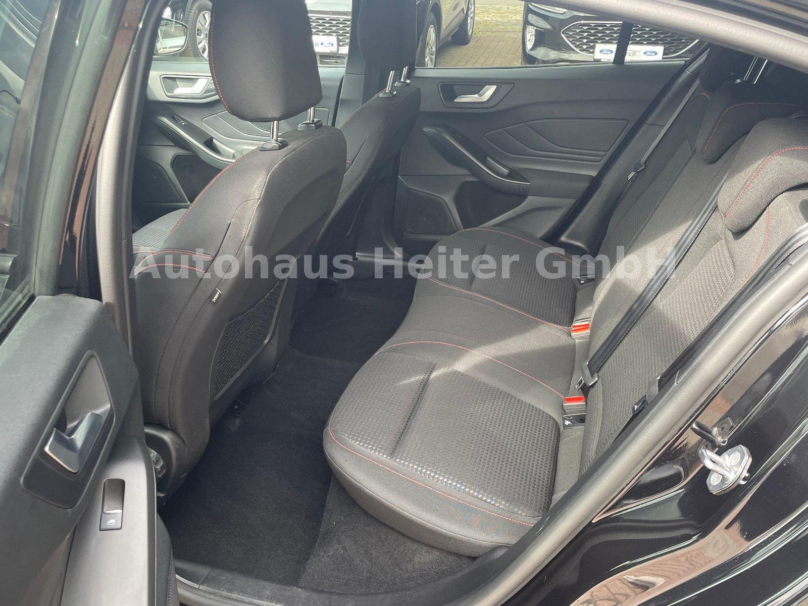 Ford Focus Lim. Automatik ST-Line / 155PS+Kamera+ACC, миниатюра 12