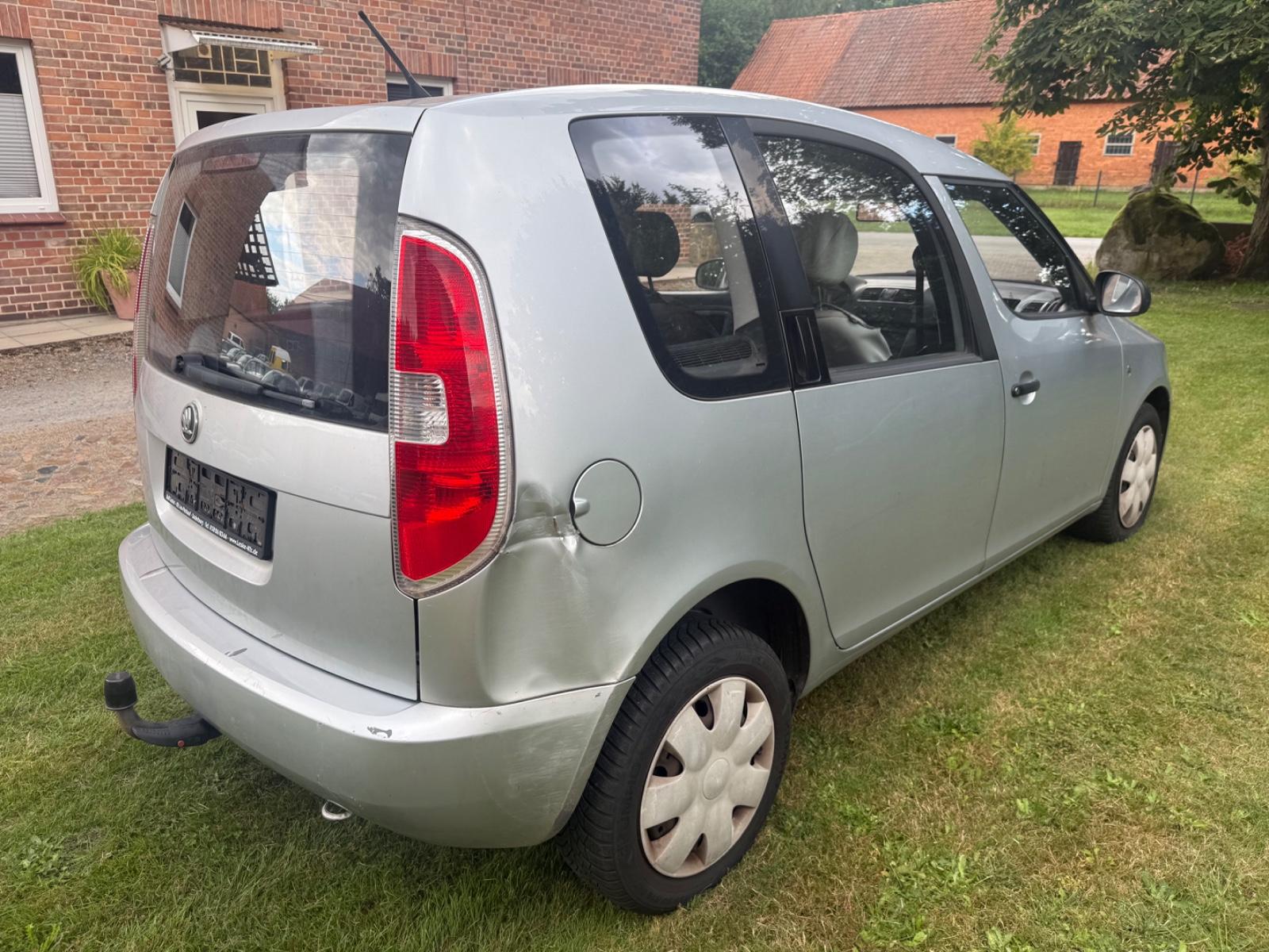 Skoda Roomster 2013 — photo 5