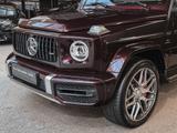 Mercedes-Benz G 63 AMG Manufaktur+360°Kam+Standheiz+Burmester - Mercedes-Benz G 63 AMG mit Benzin-Antrieb: Rot