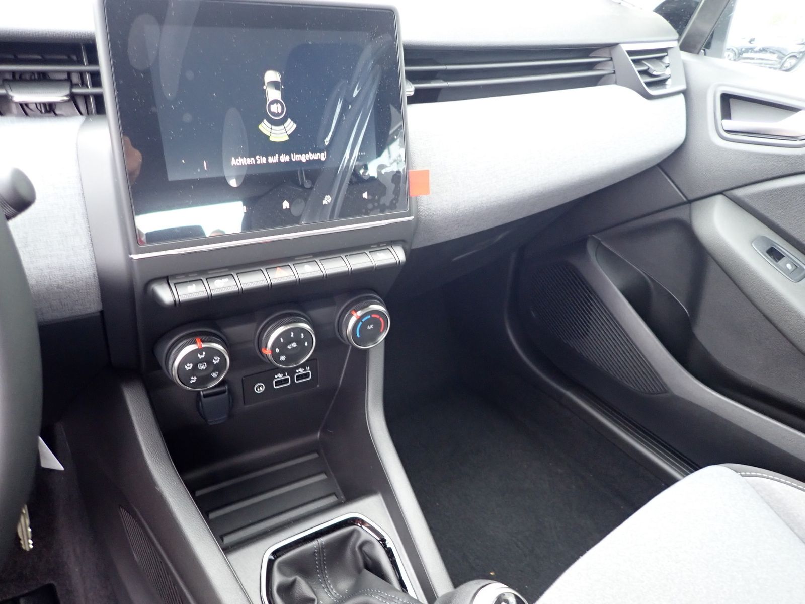 Fahrzeugabbildung Renault Clio Evolution SCe 65/GJR/EPH/AC/SH