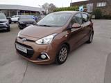 Hyundai i10  World Cup Edition 1.0 - Hyundai i10 Gebrauchtwagen in Aachen