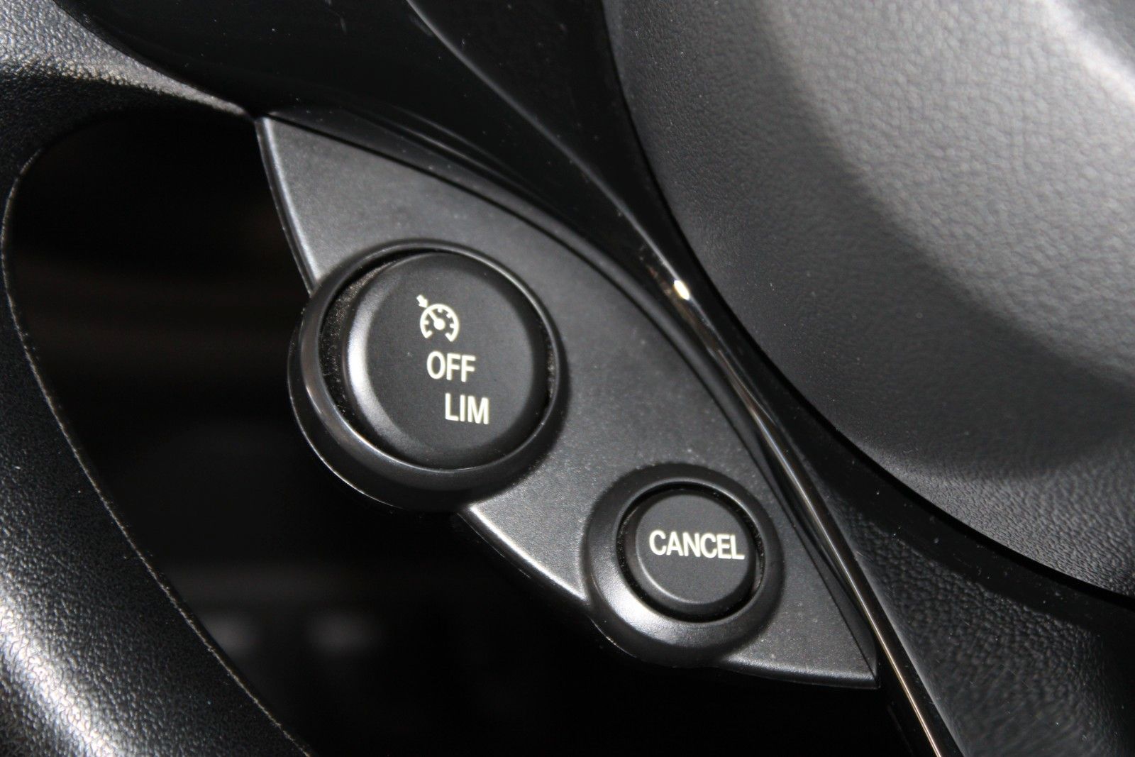 Fahrzeugabbildung Smart ForTwo coupé 60kW EQ Batterie KLIMA Allwetter