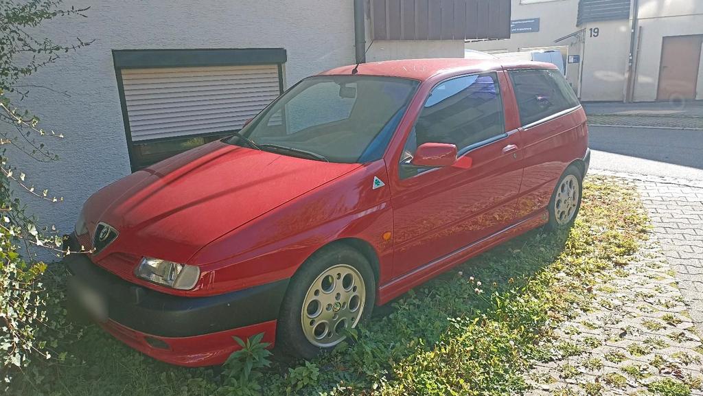 Alfa Romeo 145QV