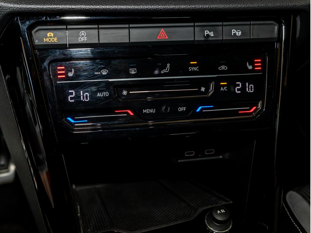 Volkswagen T-Roc 1.0 TSI R-Line SHZ ACC MATRIX-LED FACEL., миниатюра 19