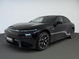 XPENG AWD PERFORMANCE - XPENG P7 mit Panoramadach