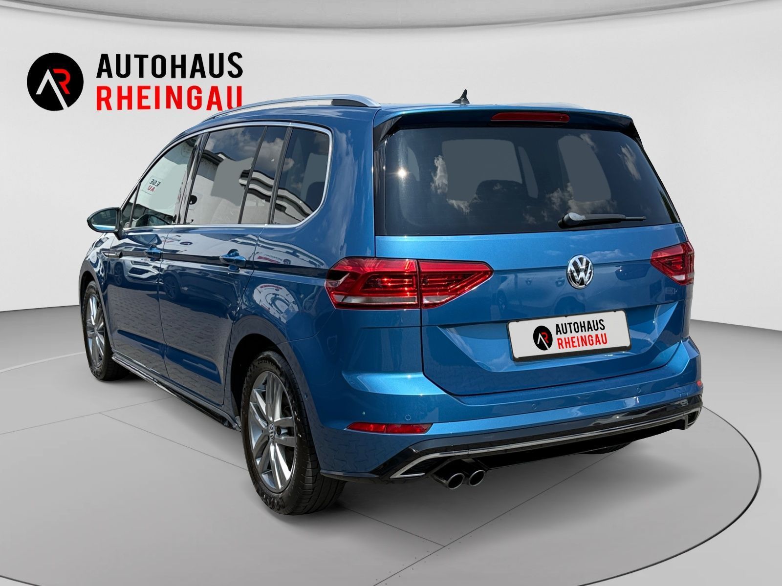 Fahrzeugabbildung Volkswagen Touran 1.4 TSI Highline R-LINE KAMERA ACC