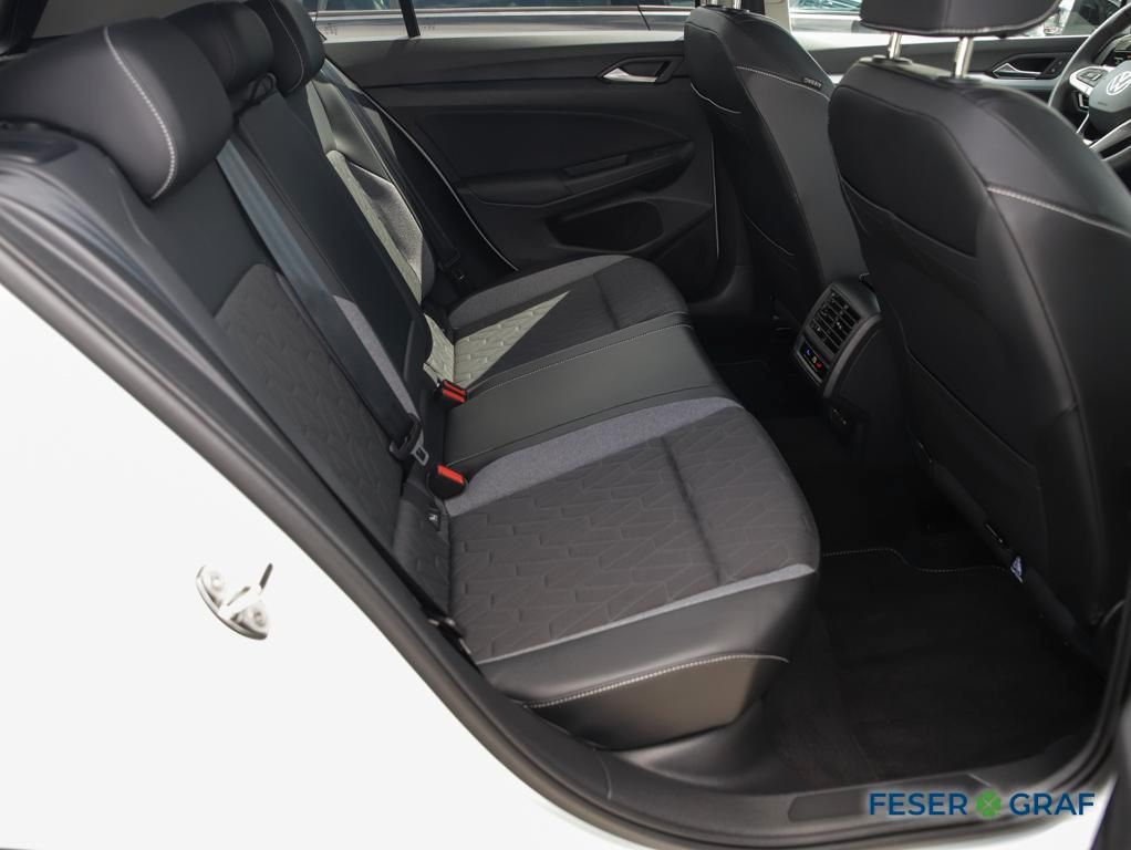 Volkswagen Golf - Bild 8