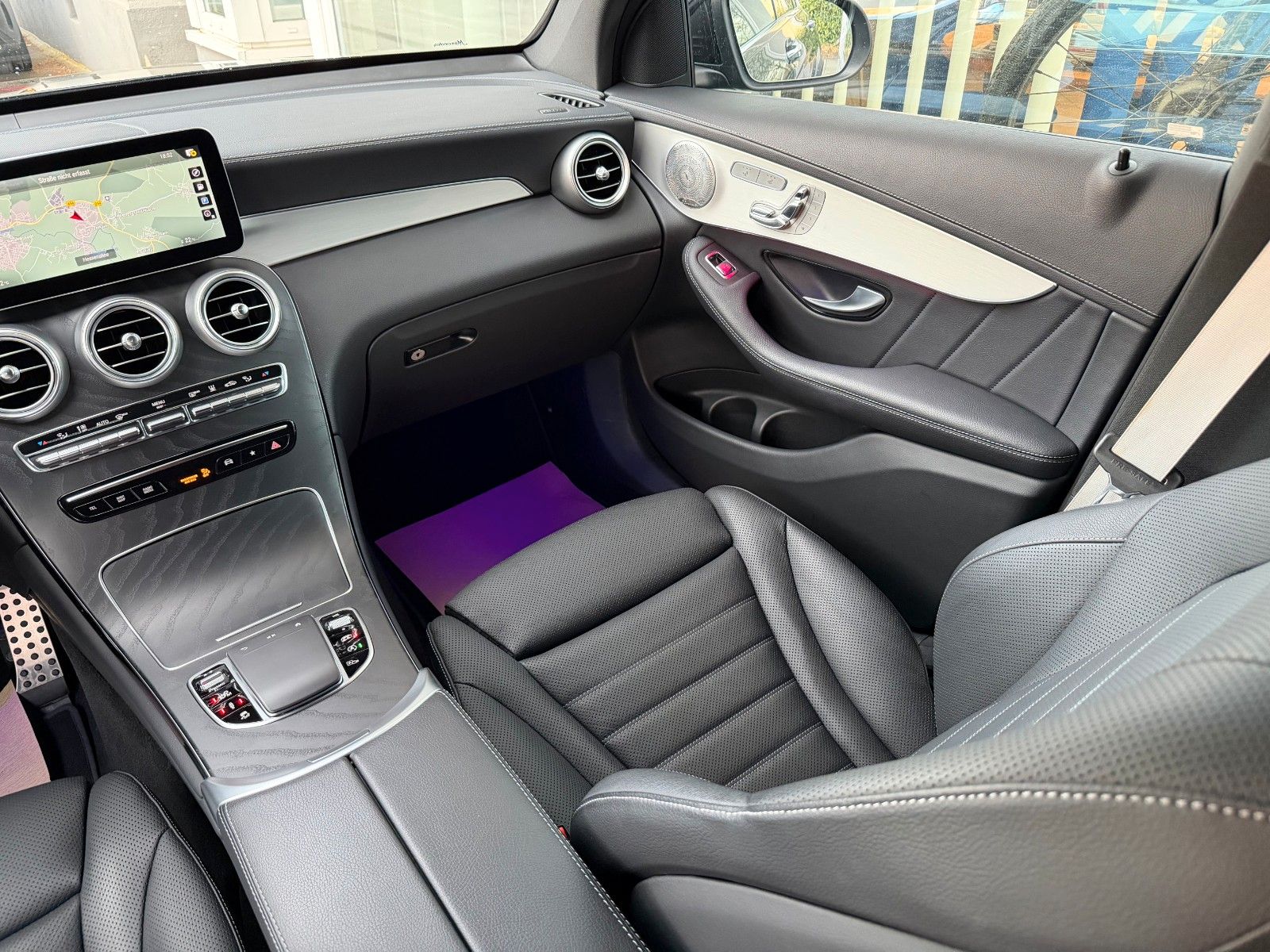Mercedes-Benz GLC 43 AMG Coupe +Night+AHK+StHz+SHD+HUD+AGA+Sou foto 15