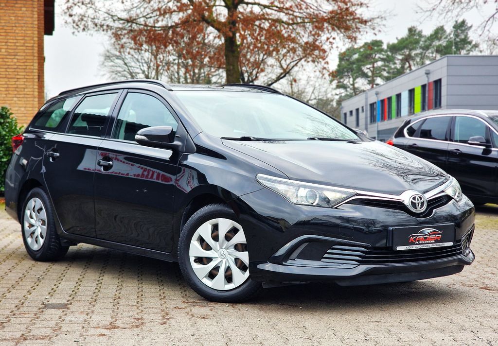 Angebot ansehen Toyota Auris Touring Sports