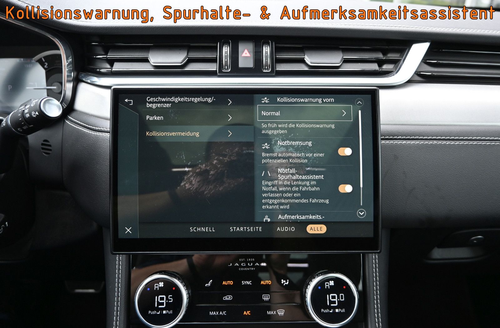 Fahrzeugabbildung Jaguar F-Pace D300 R-DYNAMIC SE AWD °ACC°AHK°HUD°PANO°