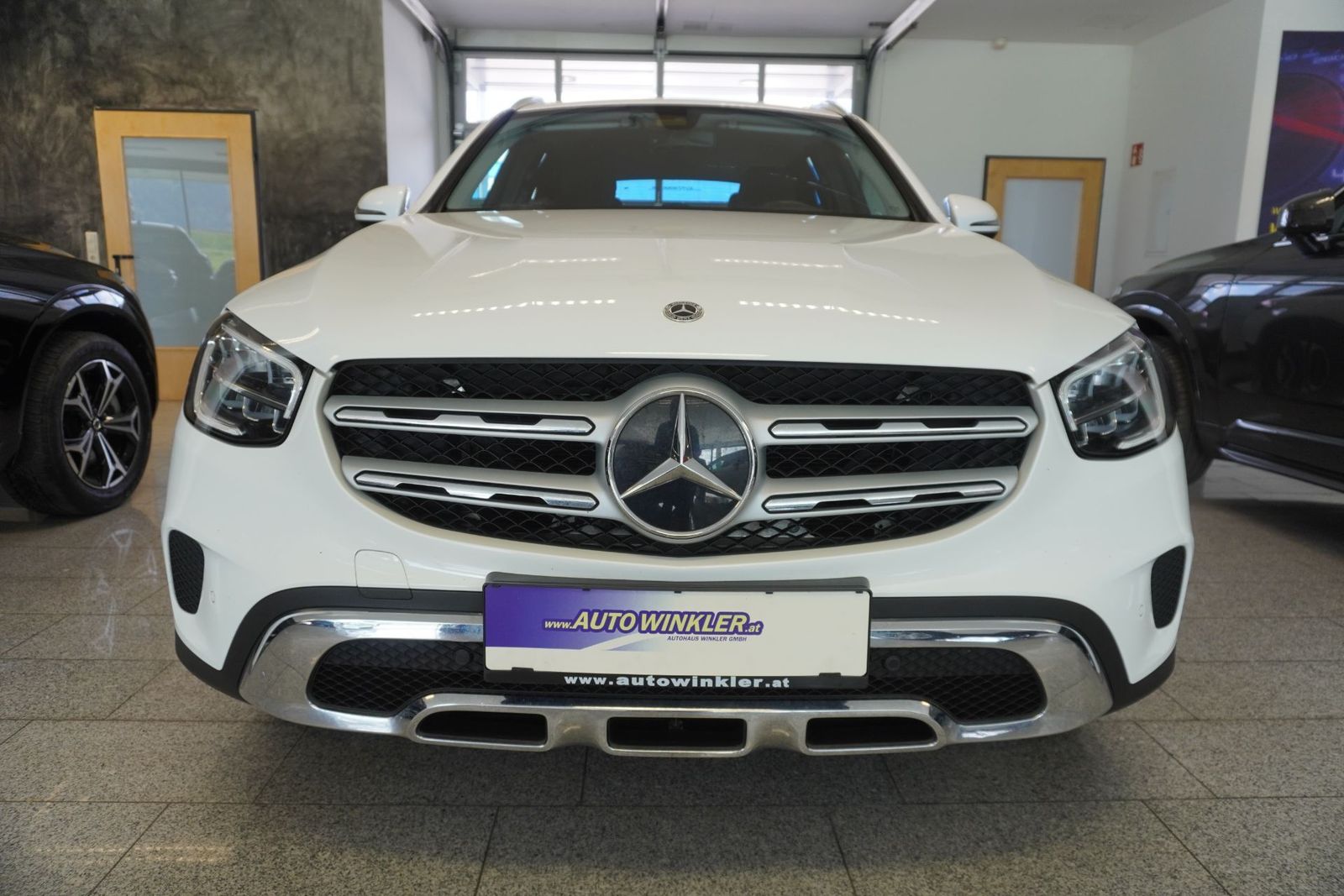 Mercedes-Benz GLC 300 e PHEV 4Matic LED/Navi imagem 2