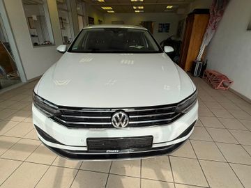 Volkswagen Passat Variant - 6