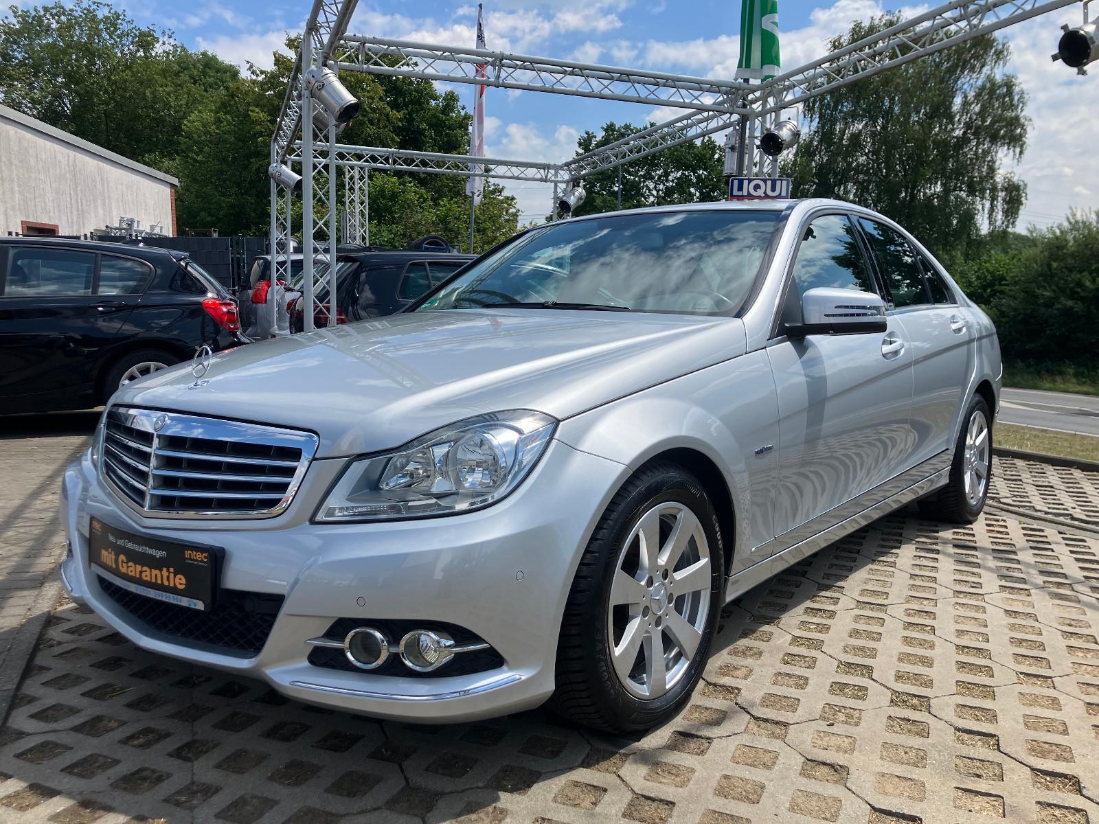 Mercedes-Benz C 180 C Limousine C 180 CGI BlueEfficiency