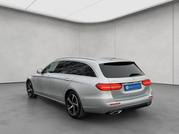 Mercedes E 200 - 3