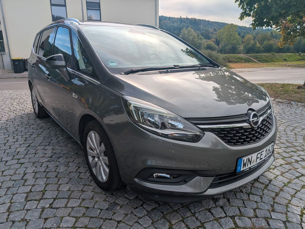 Image of Opel Zafira Tourer