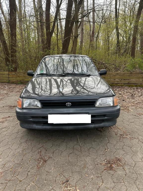 Toyota Starlet
