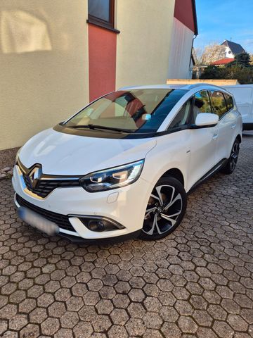 RENAULT Grand Scenic