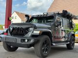 Jeep Wrangler Unlimited Sahara MAD MAX/BETT/SOLAR - Jeep Wrangler: Sahara Unlimited