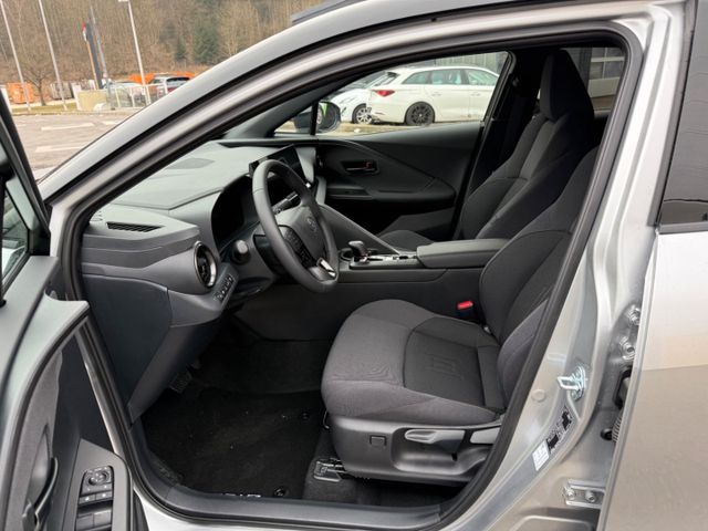 C-HR Plug-In Hybrid FWD Team Deutschland