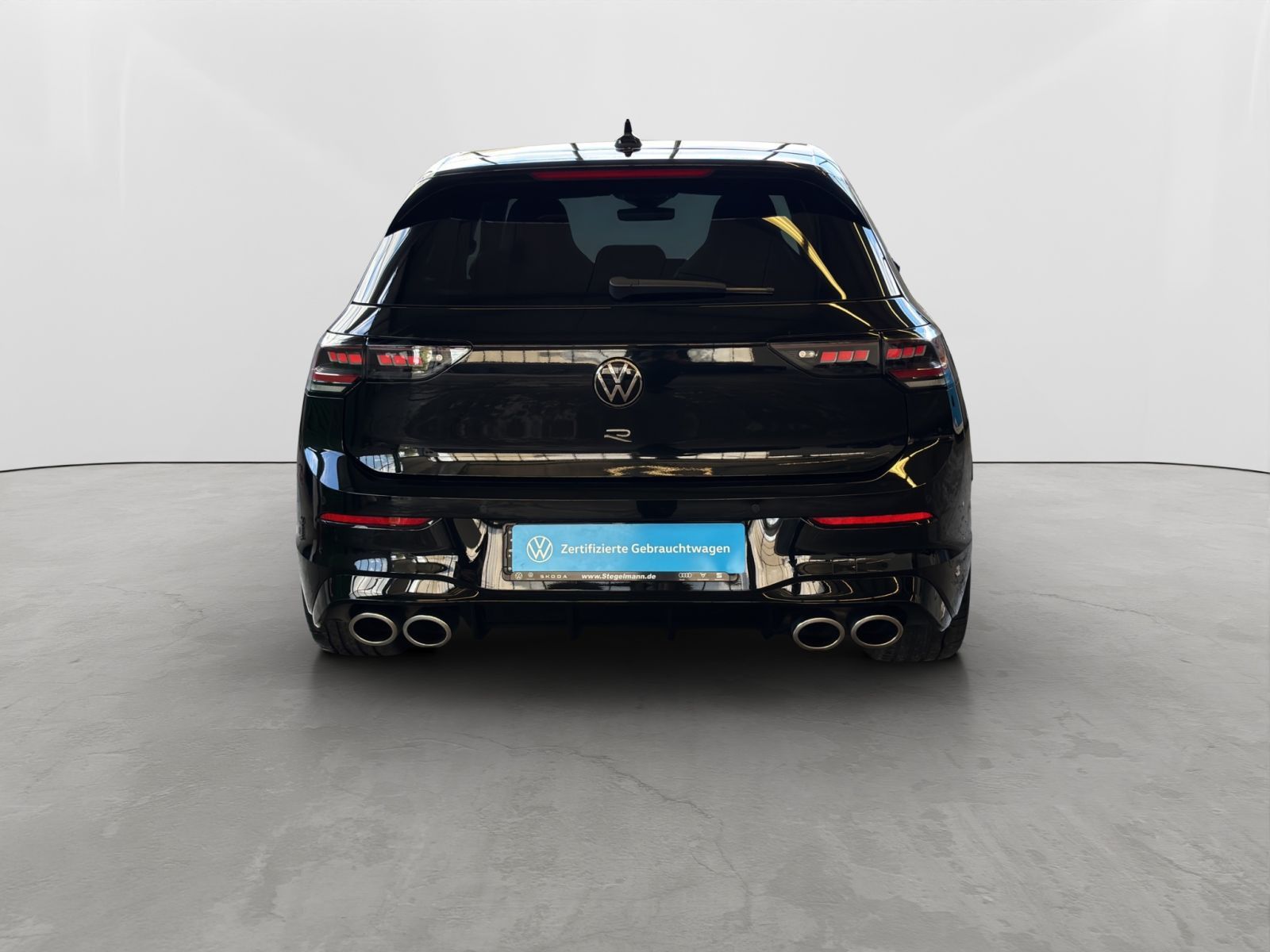 Volkswagen Golf VIII R Pano BlackStyle Harman Head-UP foto 5