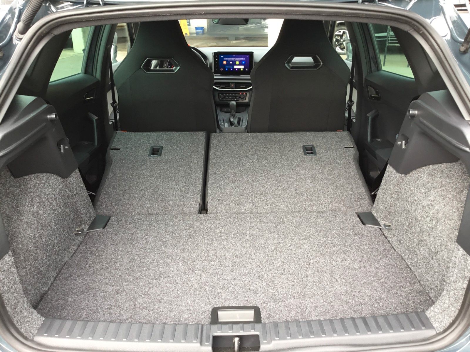 Fahrzeugabbildung SEAT Ibiza 1.5 TSI FR DSG+LED+Navi+ACC+17"+Full Link