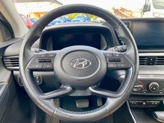 Fahrzeugabbildung Hyundai i20 1.0 KLIMA SHZ CARPLAY ALU AUTOMATIK KAMERA