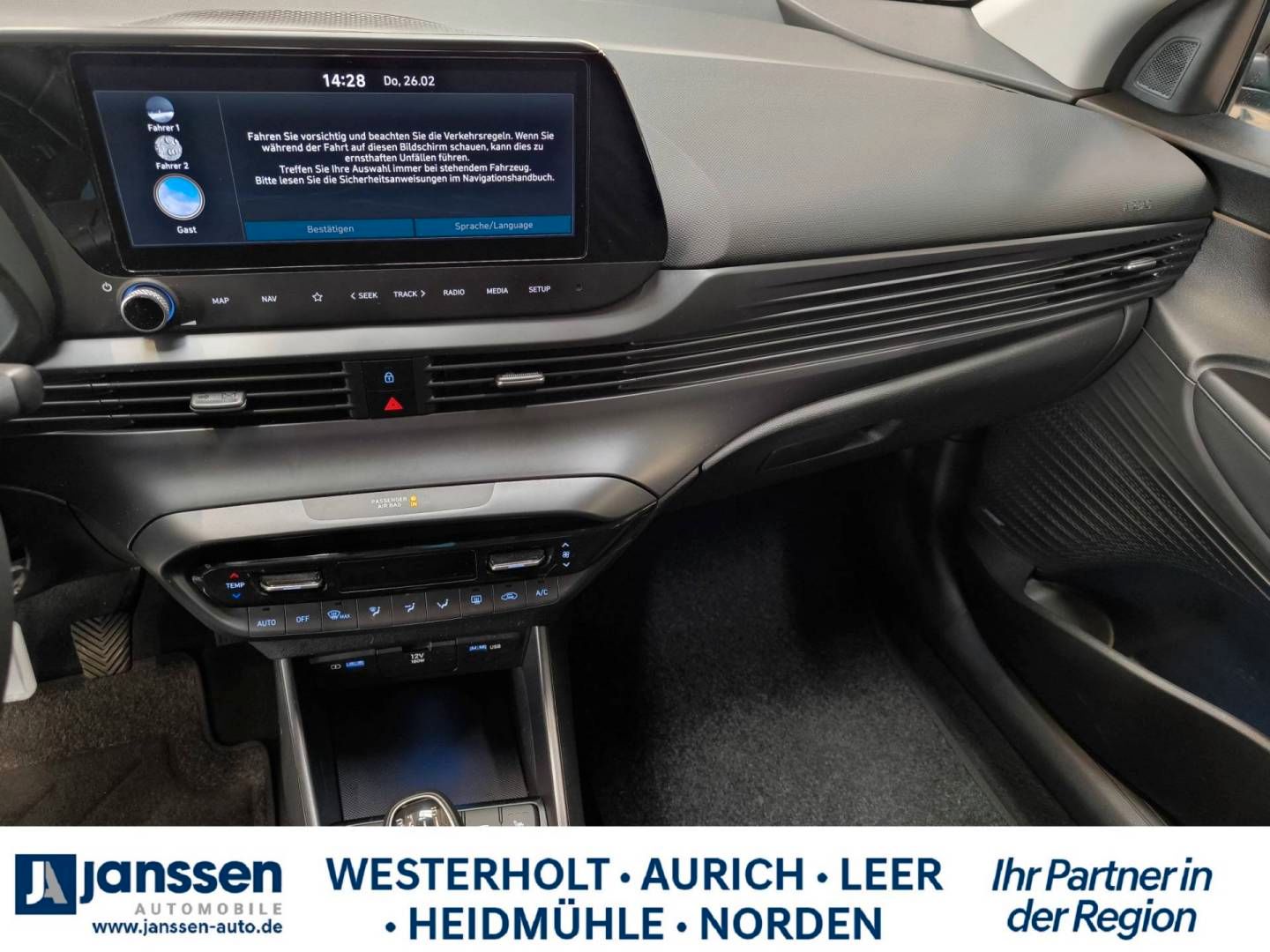 Fahrzeugabbildung Hyundai i20 Edition 30 Plus, Carplay, Klima, Sitzheizun