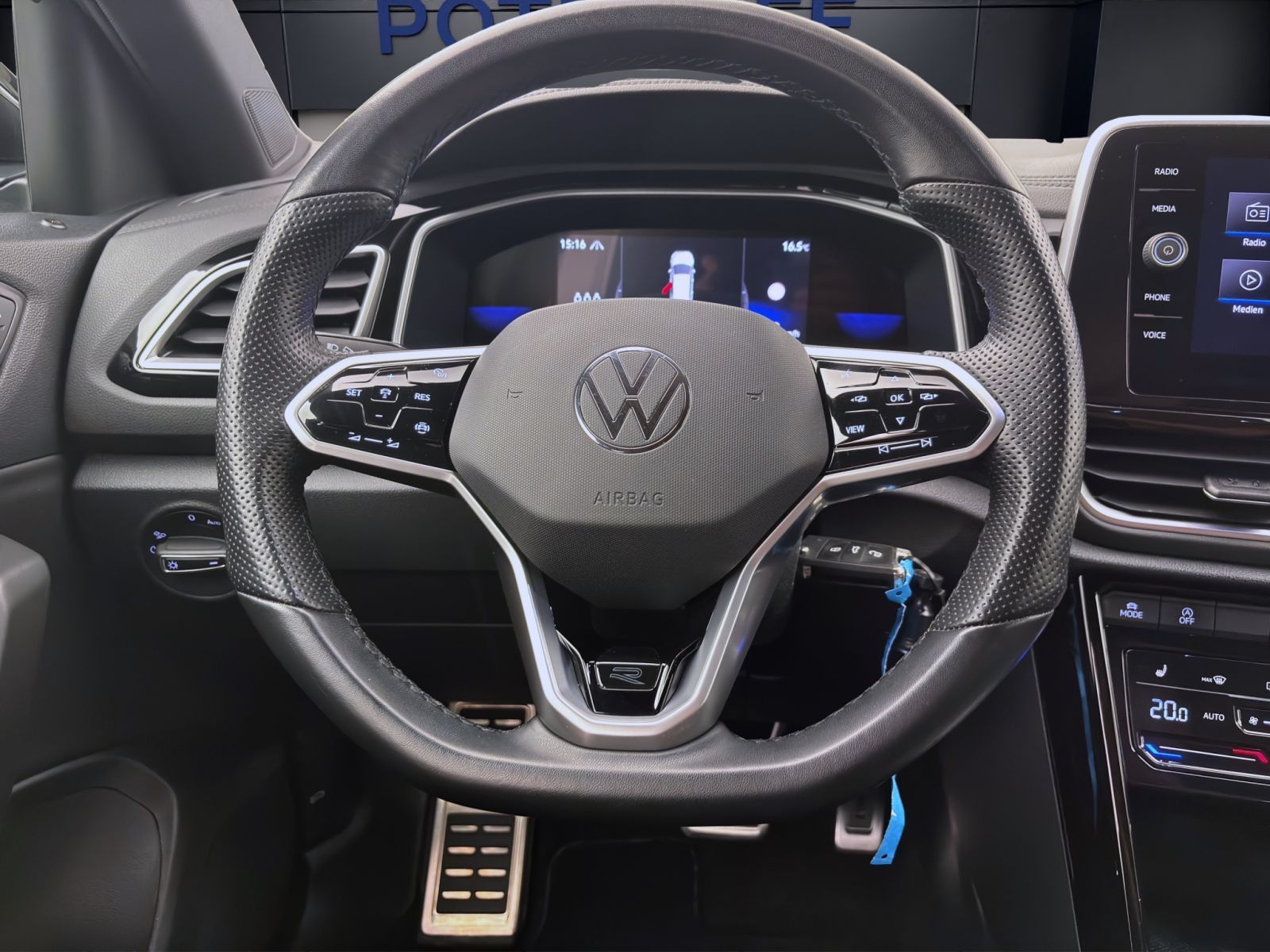 Volkswagen T-Roc - Bild 12