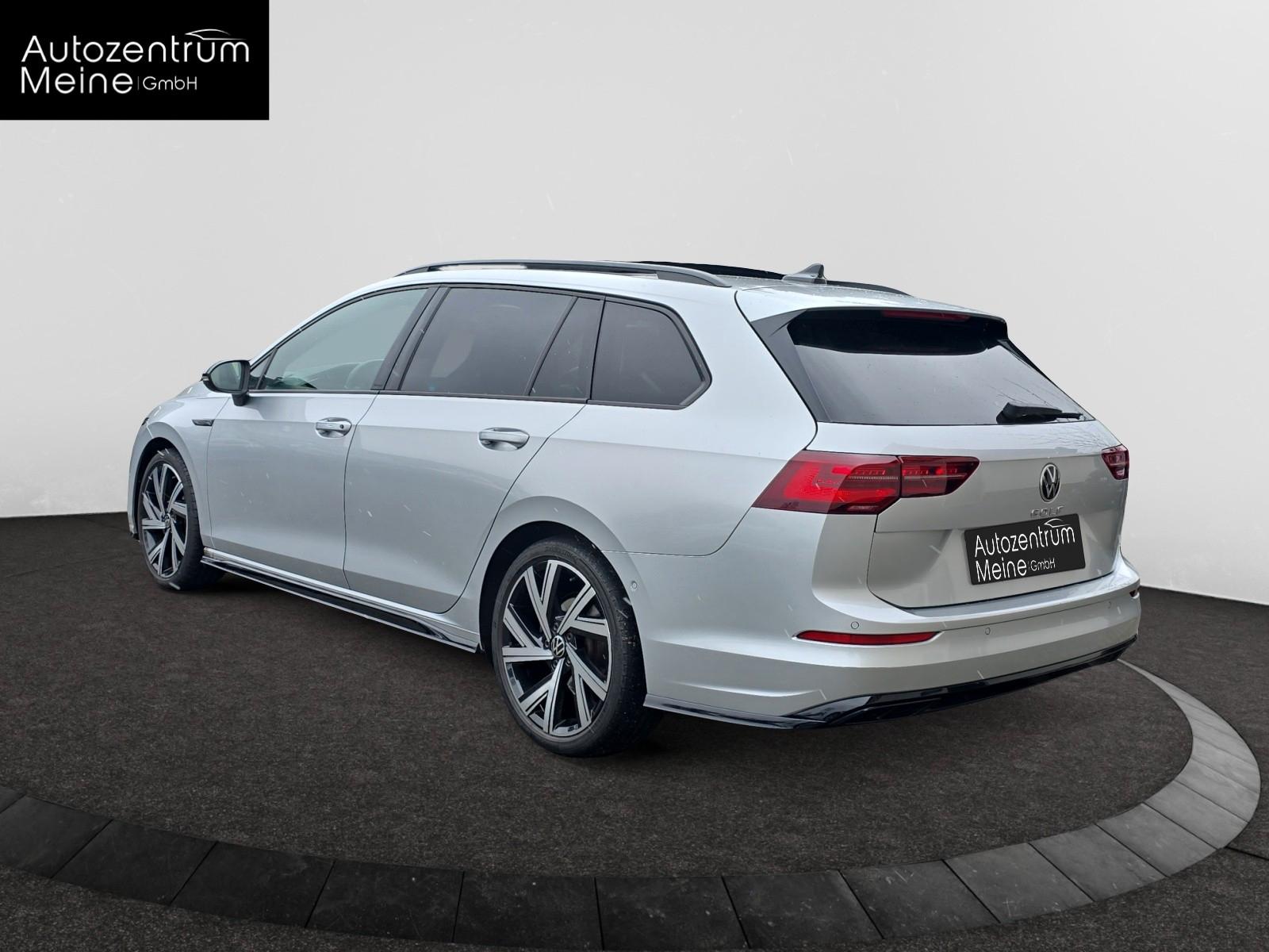 Volkswagen Golf VIII R-Line*PANO*MATRIX*DSG*R-Line*SHZ*ACC