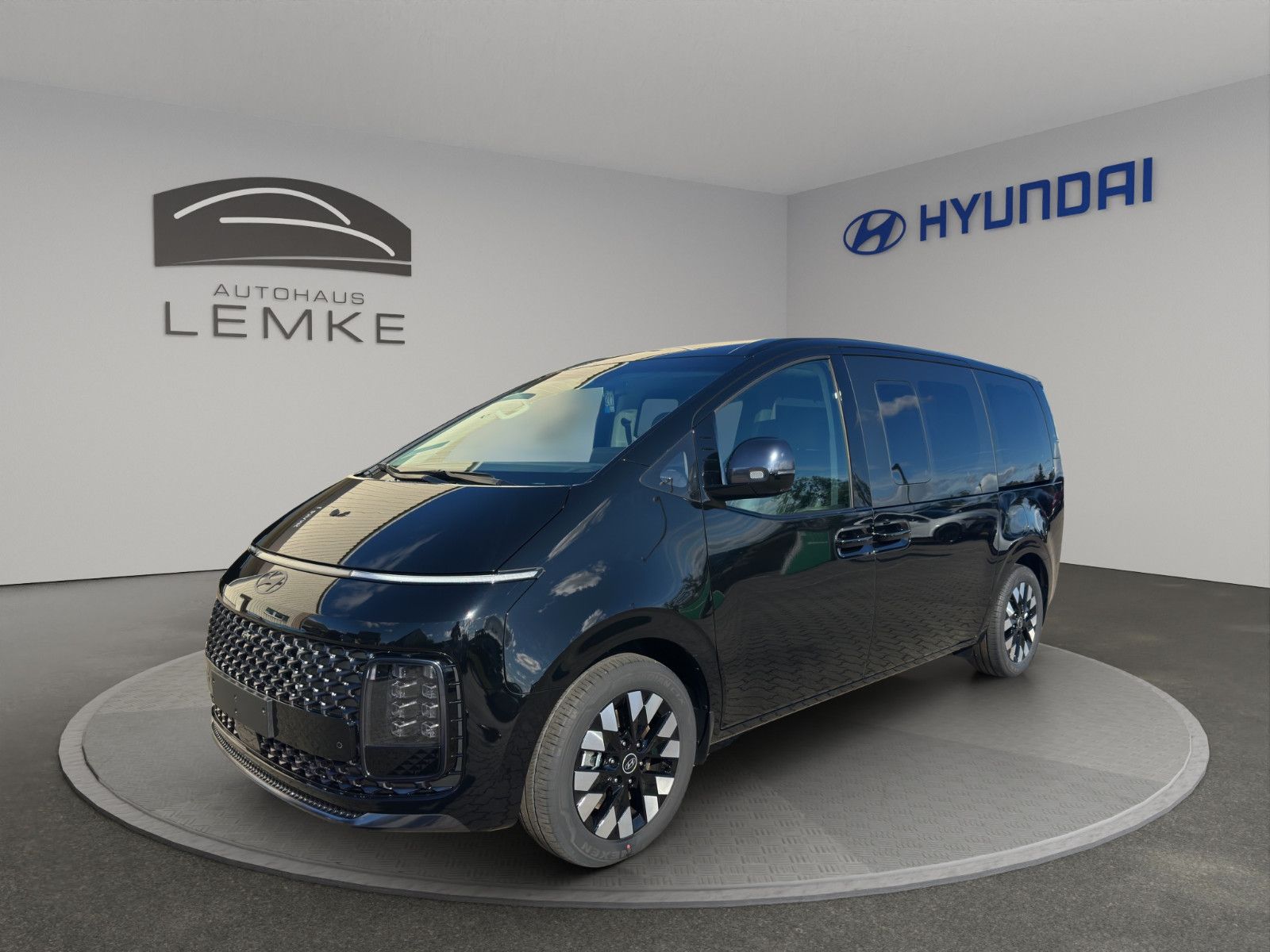 Hyundai STARIA 1.6 T-GDI HEV SIGNATURE+PANORAMA SOFORT