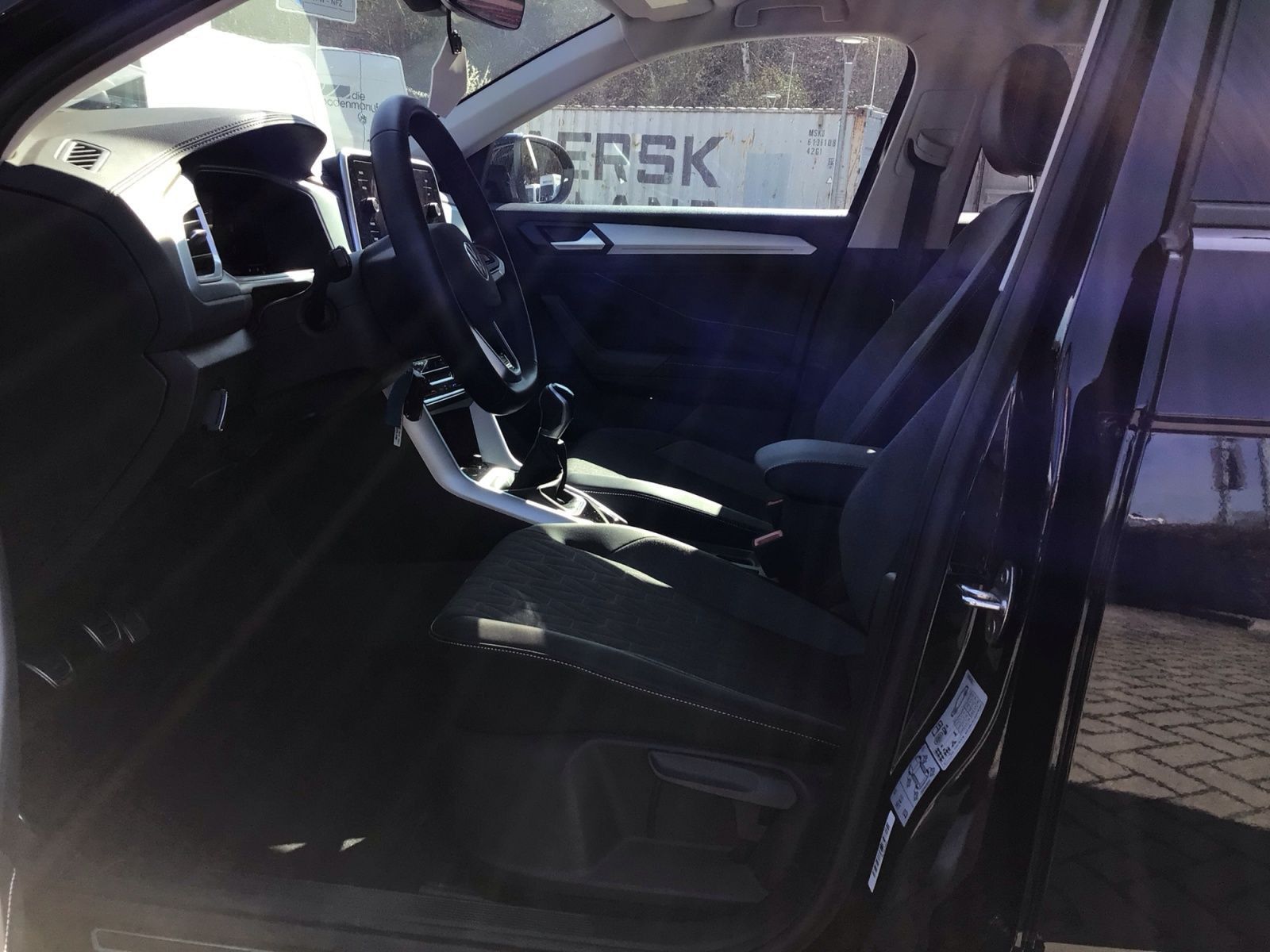 T-ROC Goal TSI 85 KW  LED, Navi, SHZ, ACC