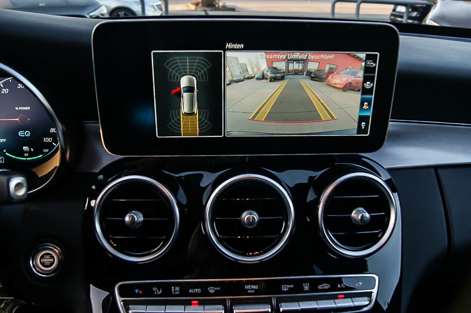 Fahrzeugabbildung Mercedes-Benz C 300 e T 9G-T Avantgarde AHK BURMESTER LED KAME