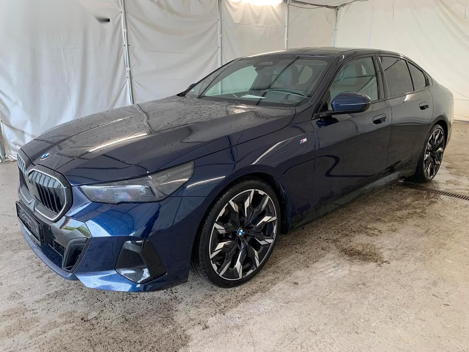 BMW 520 d xDrive M Sport*Iconic*Keyless*Stand-Hz