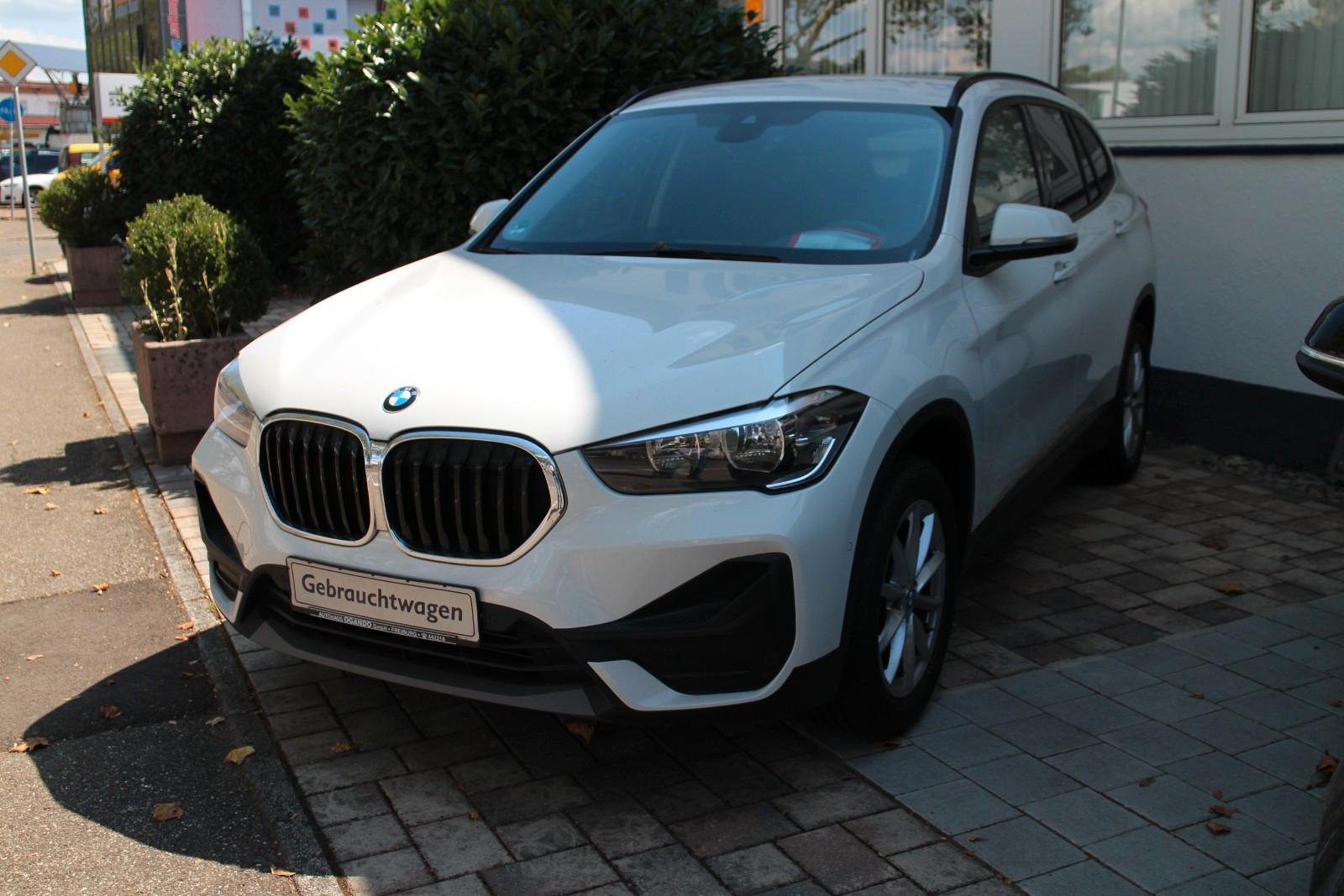 BMW X1 sDrive18i/Autom/Navi/SHZ/Tempo/Klima/DAB/PDC