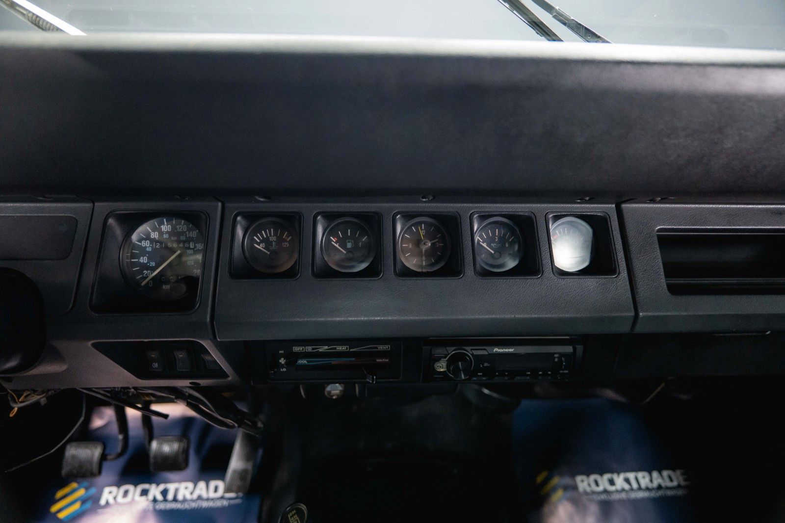 Fahrzeugabbildung Jeep Wrangler 4.0 Offroad 4x4 H-Zulassung *HardTop*